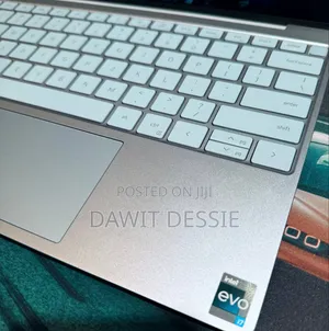 New Laptop Dell XPS 13 16GB Intel Core i7 SSD 512GB