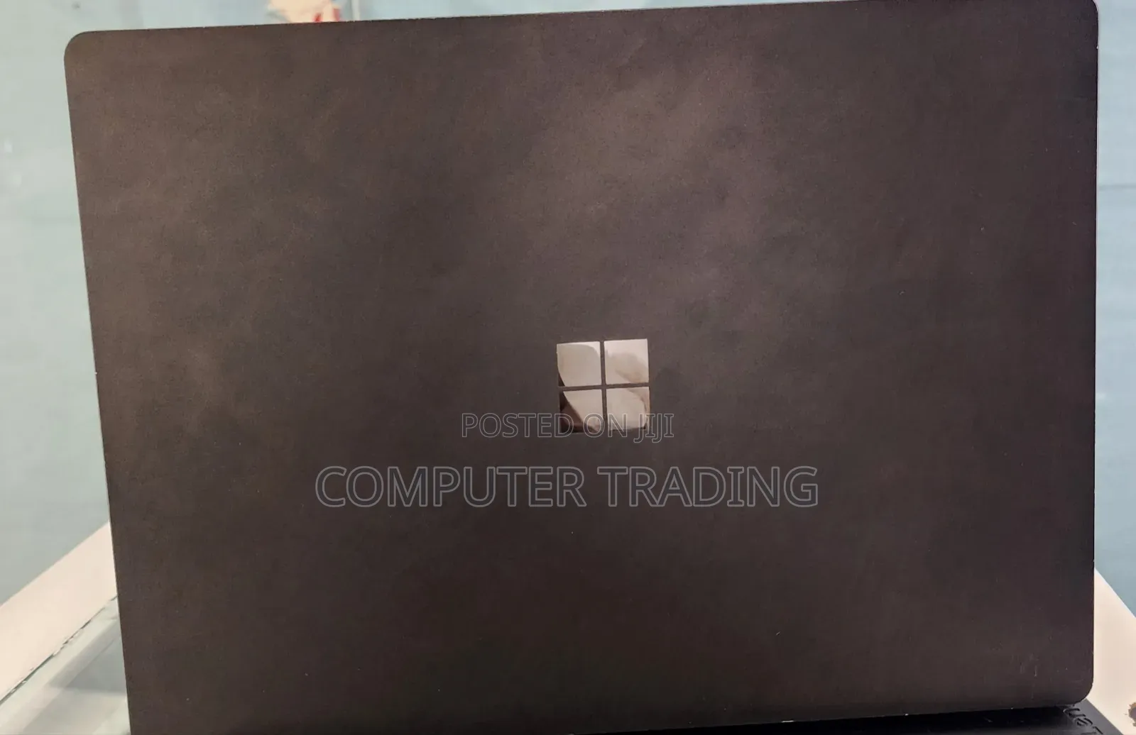 New Laptop Microsoft Surface Laptop 3 8GB Intel Core i5 SSD 256GB
