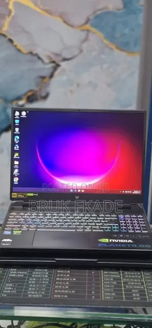New Laptop Acer Predator Helios Neo 16 16GB Intel Core i7 SSD 512GB