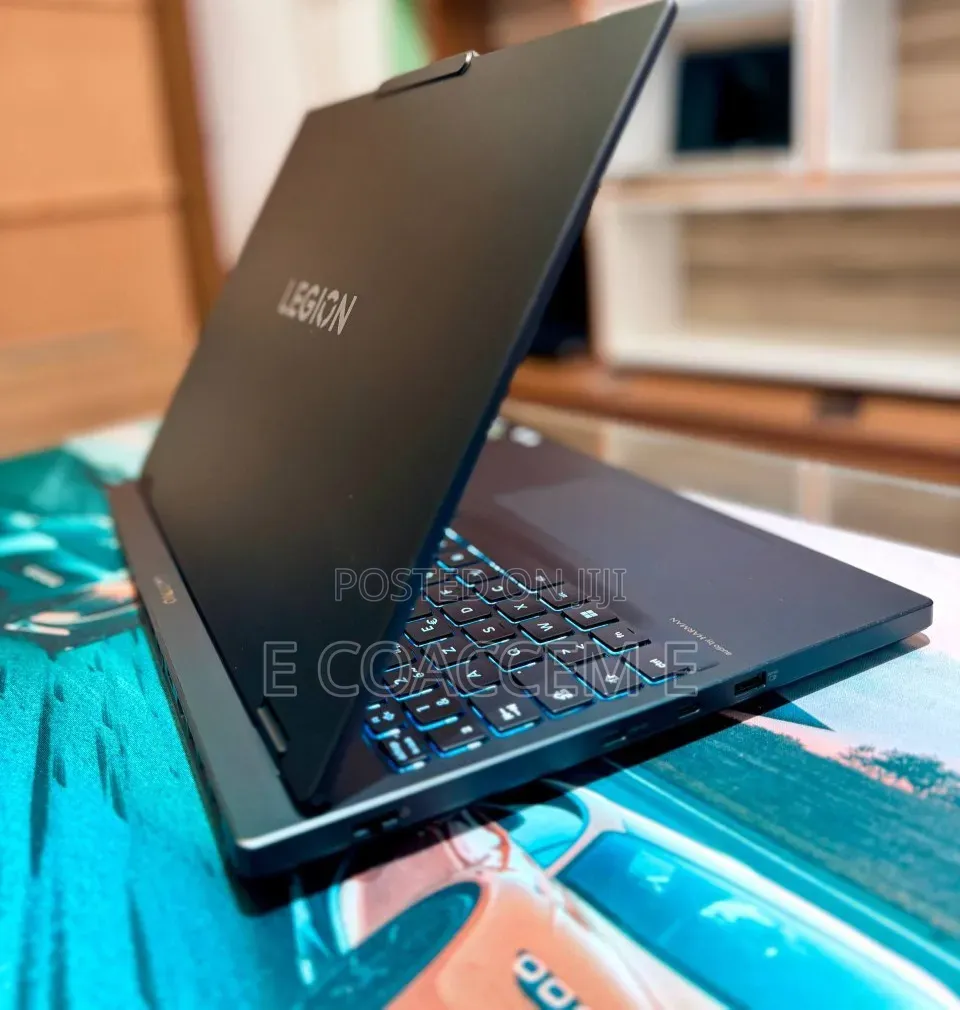 New Laptop Lenovo 16GB Intel Core i9 SSD 1T