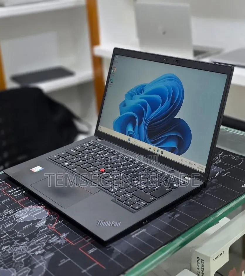 New Laptop Lenovo ThinkPad T14 16GB Intel Core i5 SSD 256GB