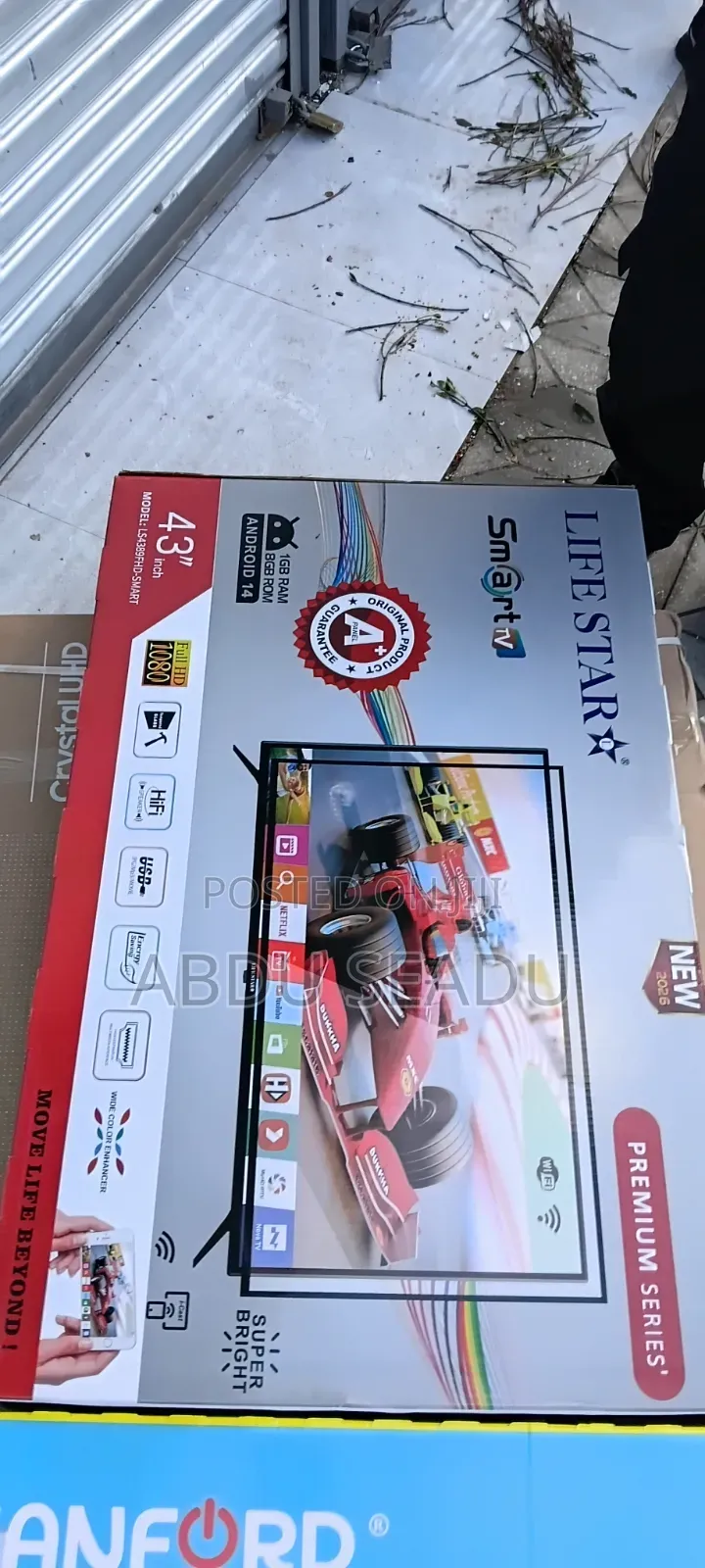 Life Star TV 43inch