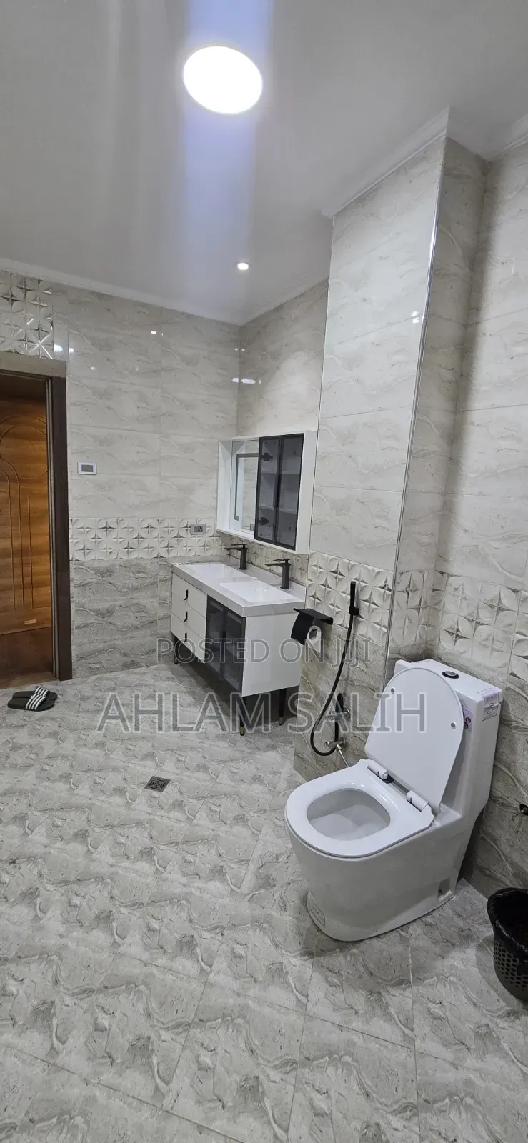 Furnished 3bdrm Apartment in Glory Real Estate, Bole for rent