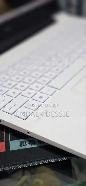New Laptop HP Victus 16 16GB AMD Ryzen 7 SSD 1T