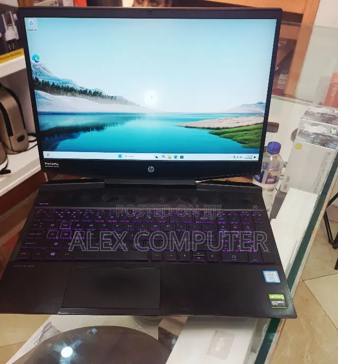 New Laptop HP Pavilion Power 15 16GB Intel Core i7 SSD 512GB