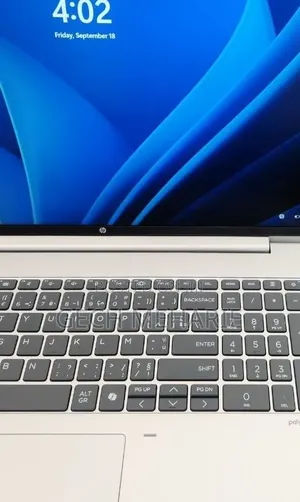 New Laptop HP EliteBook 640 G11 16GB Intel Core Ultra 7 SSD 512GB