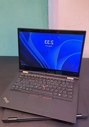 New Laptop Lenovo ThinkPad X390 Yoga 8GB Intel Core i5 SSD 256GB