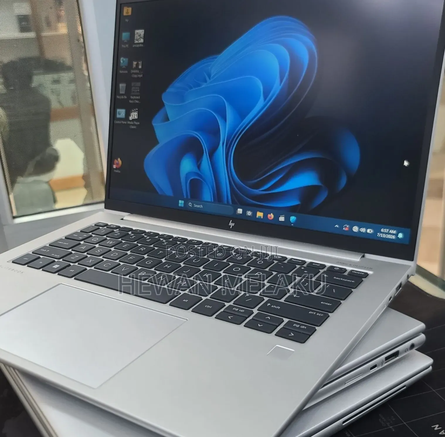 New Laptop HP EliteBook 840 G10 16GB Intel Core i7 SSD 512GB