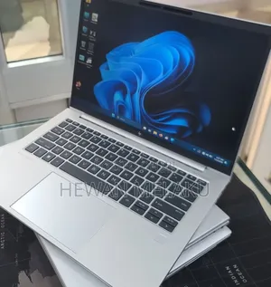 New Laptop HP EliteBook 840 G10 16GB Intel Core i7 SSD 512GB