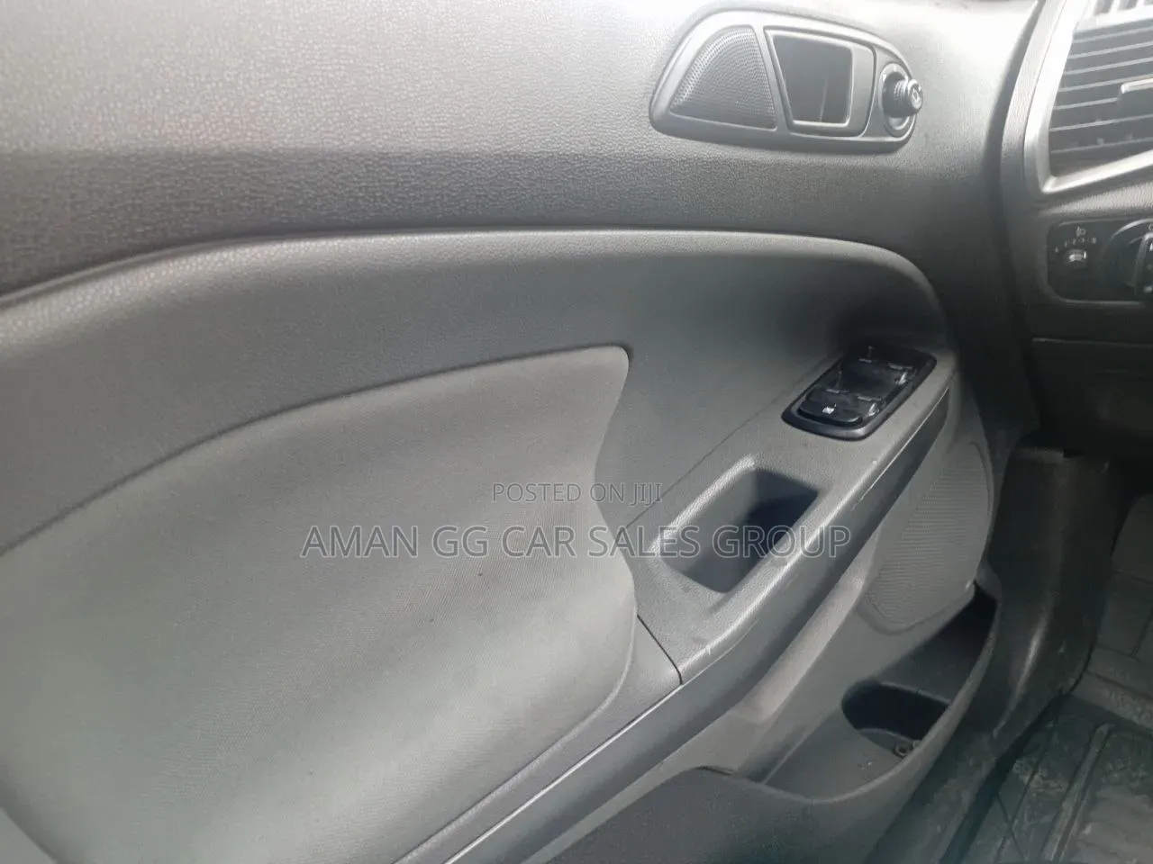 Ford Fiesta 2015 Gold