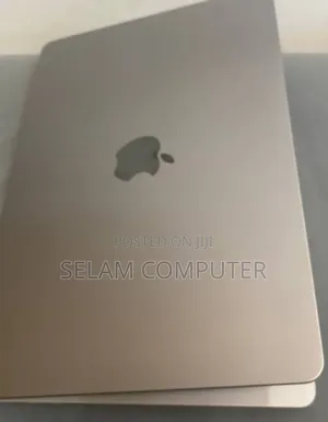 New Laptop Apple MacBook Air 2025 M4 8GB Apple M4 SSD 512GB