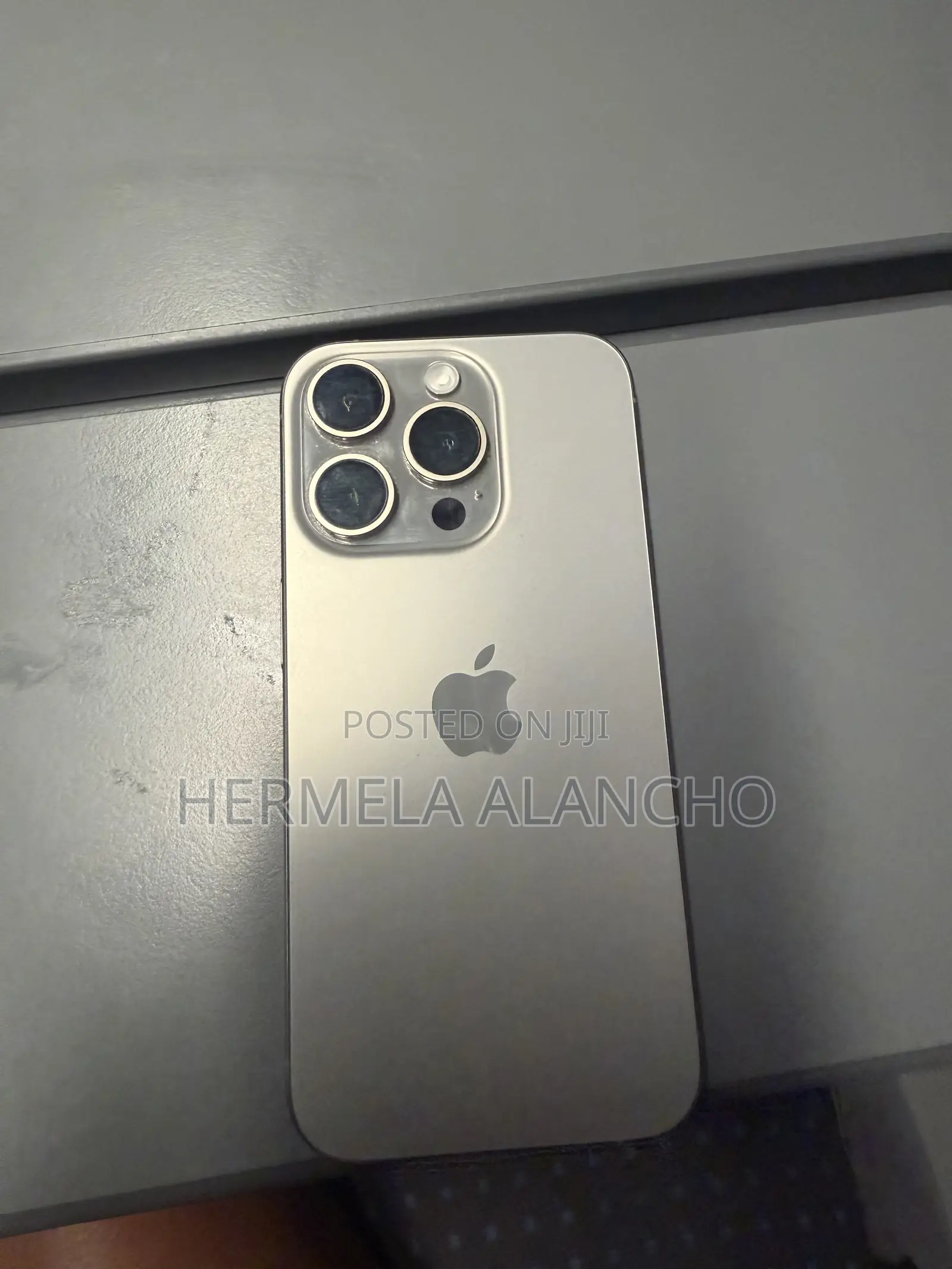 Apple iPhone 15 Pro 256 GB Gray