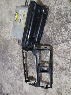 Toyota Original Factory Radio CD Player – 86120-0d710-B