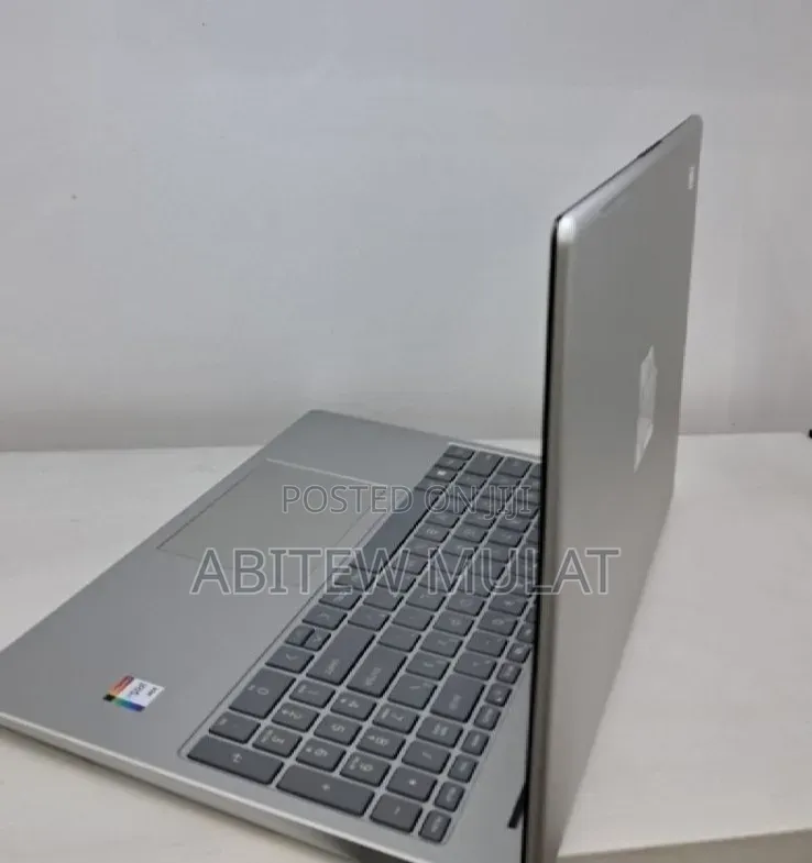 New Laptop HP Stream Notebook 16GB Intel Core i7 SSD 1T