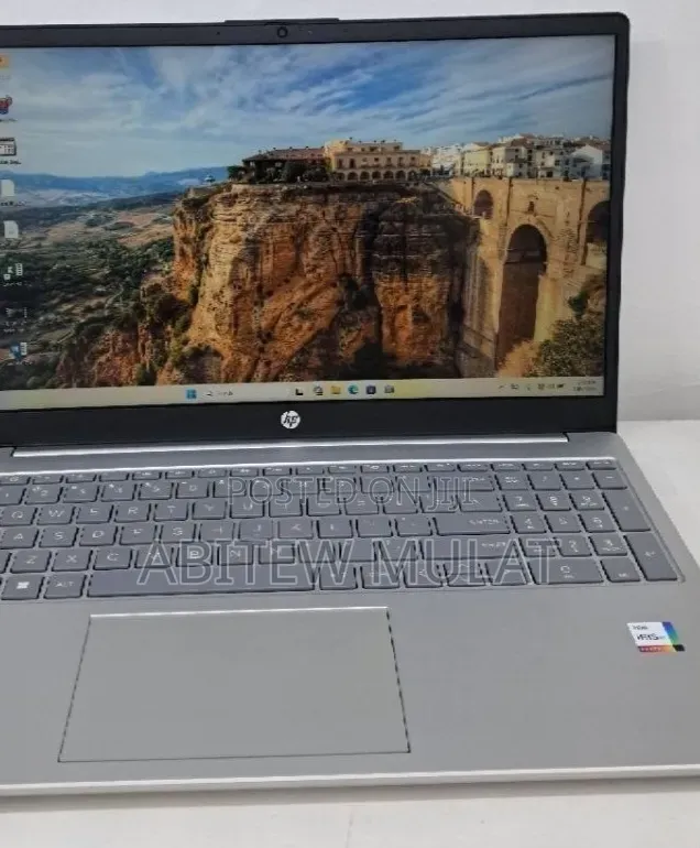 New Laptop HP Stream Notebook 16GB Intel Core i7 SSD 1T