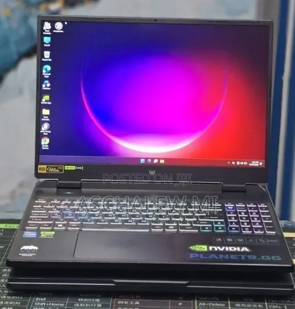 New Laptop Acer Predator Helios Neo 16 16GB Intel Core i7 SSD 512GB