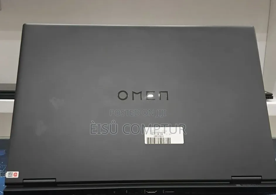 New Laptop HP OmniBook 5 16" 16GB Intel Core i9 SSD 1T