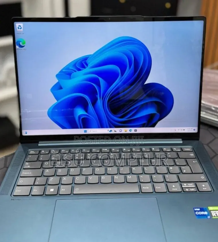 New Laptop Lenovo Yoga 11e 32GB Intel Core i7 SSD 1T