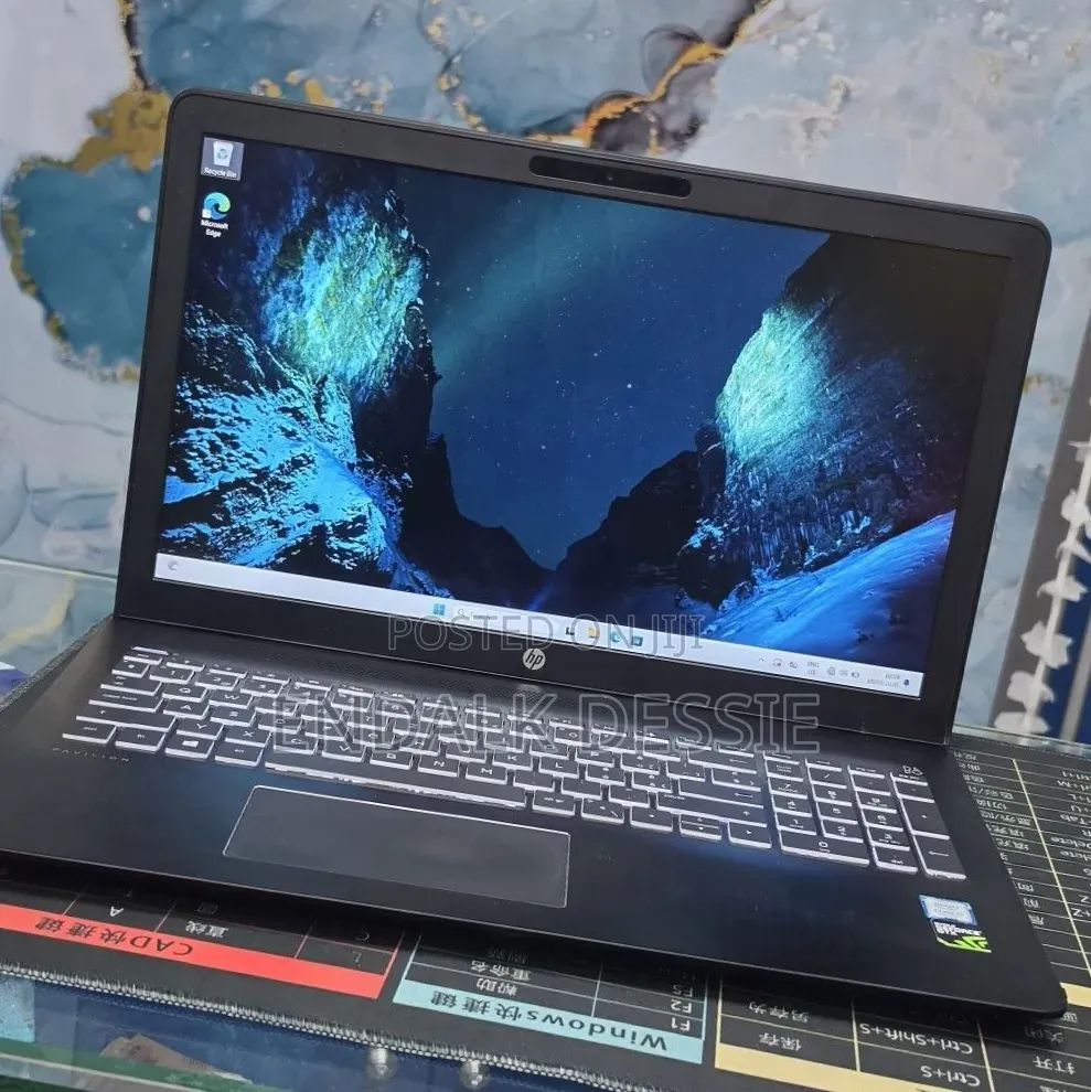 New Laptop HP Pavilion Power 15 16GB Intel Core i7 SSD 256GB