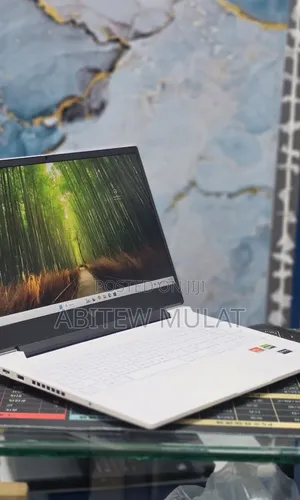 New Laptop HP Victus 16 16GB AMD Ryzen 7 SSD 1T