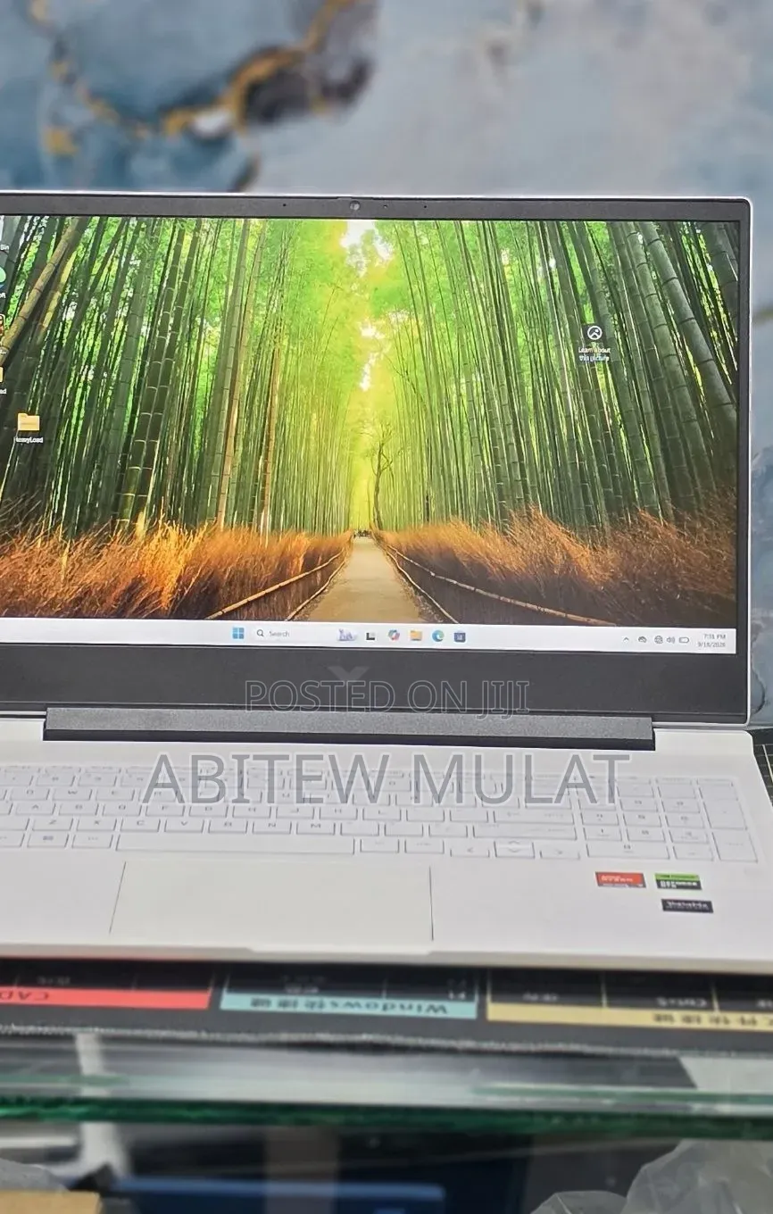 New Laptop HP Victus 16 16GB AMD Ryzen 7 SSD 1T