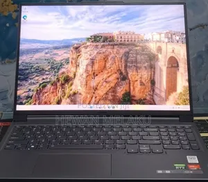 New Laptop Lenovo Legion 5 16GB AMD Ryzen 7 SSD 1T