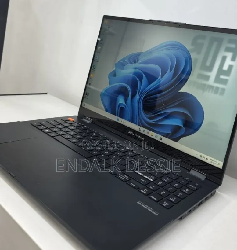 New Laptop Asus Vivobook 15 16GB Intel Core i5 SSD 512GB