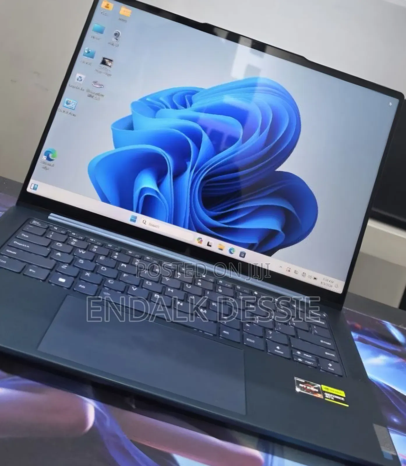 New Laptop Lenovo Yoga 2 16GB AMD Ryzen 7 SSD 512GB
