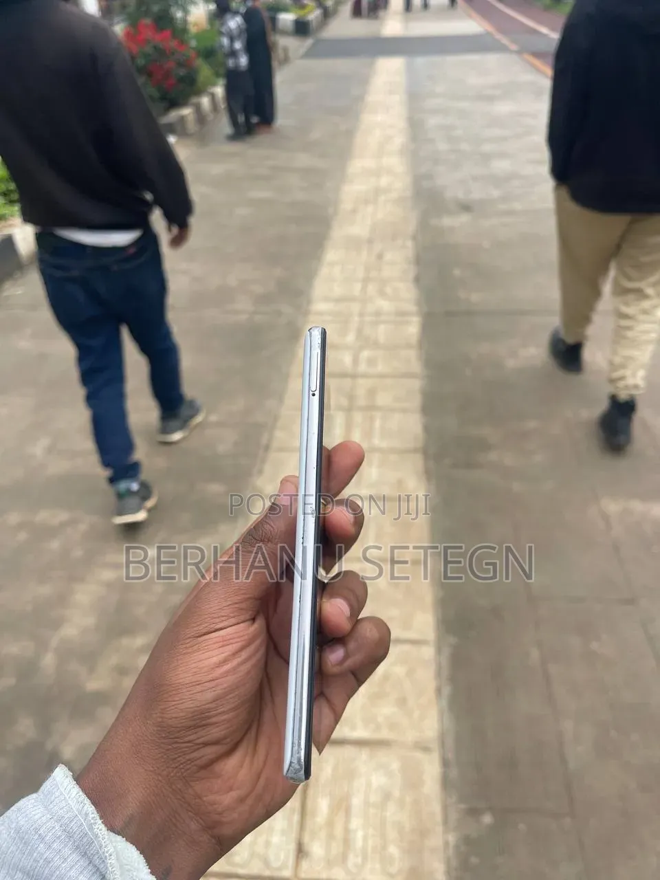 New Samsung Galaxy A51 128 GB White