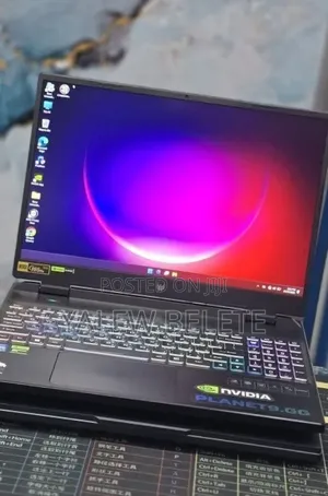 New Laptop Acer Predator Helios 16 16GB Intel Core i7 SSD 512GB