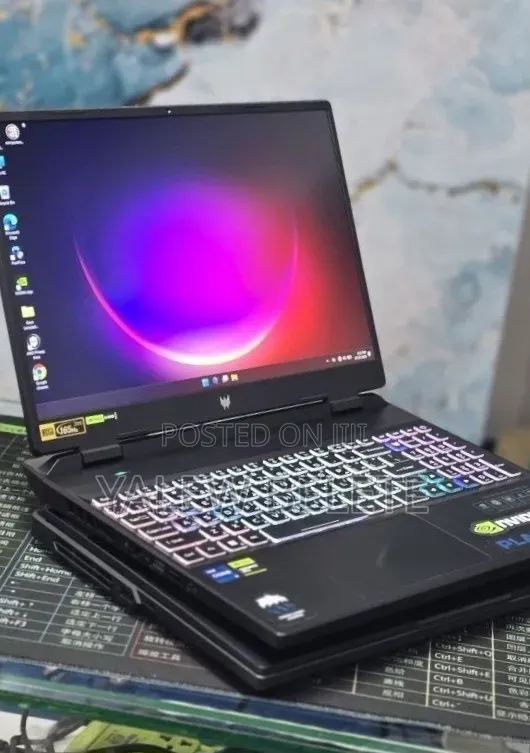 New Laptop Acer Predator Helios 16 16GB Intel Core i7 SSD 512GB