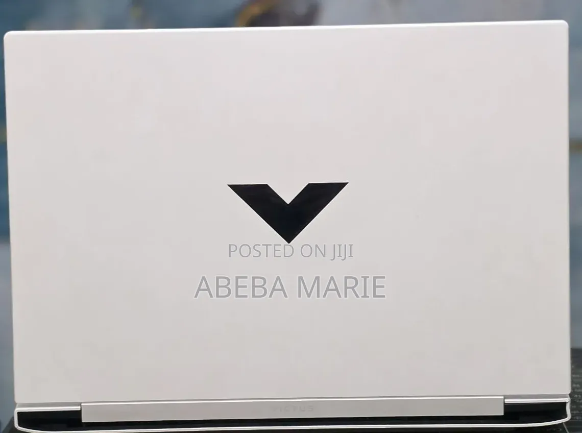 New Laptop HP Victus 16 16GB AMD Ryzen 7 SSD 512GB