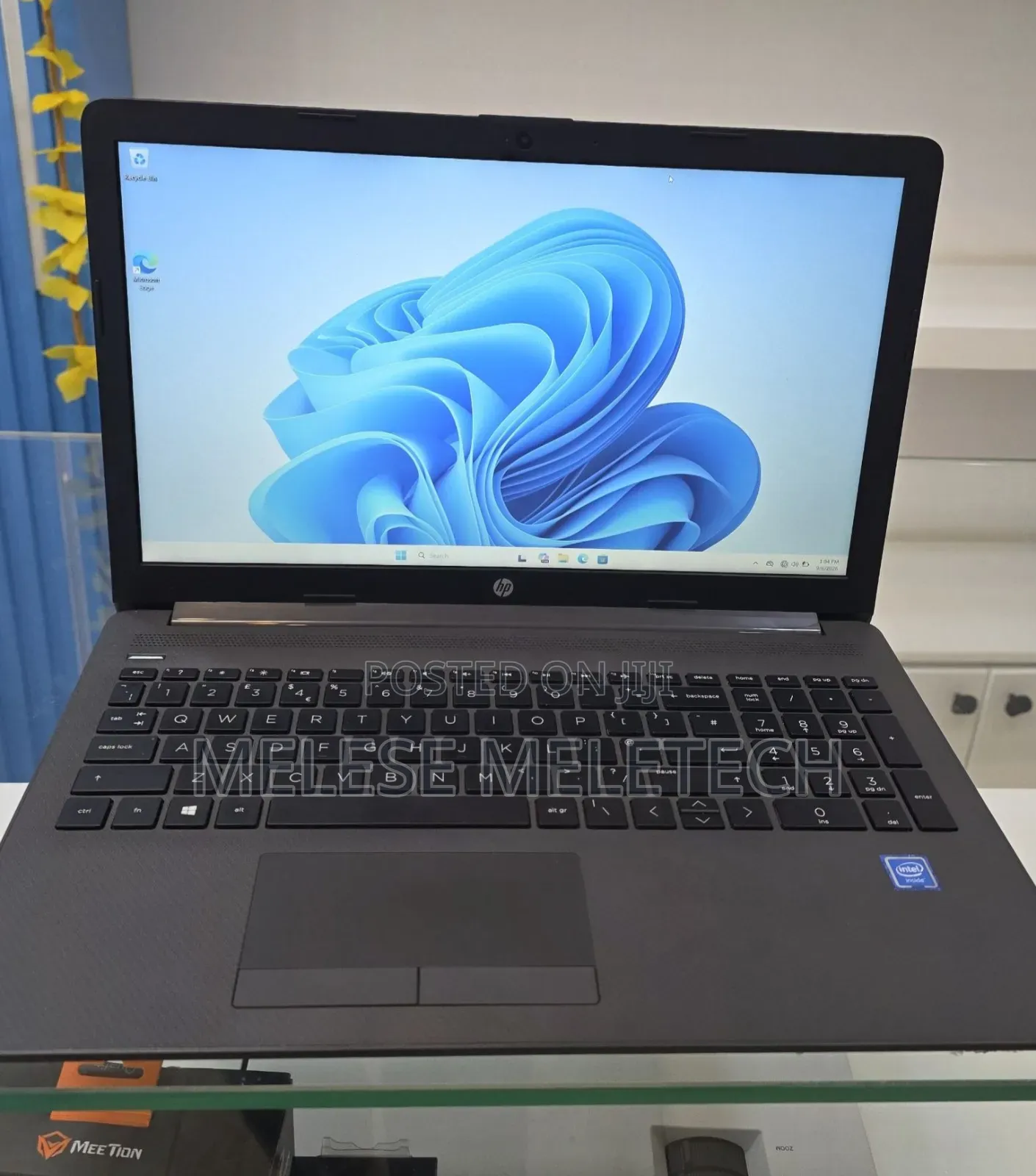 New Laptop HP Stream Notebook 4GB Intel Celeron SSD 128GB