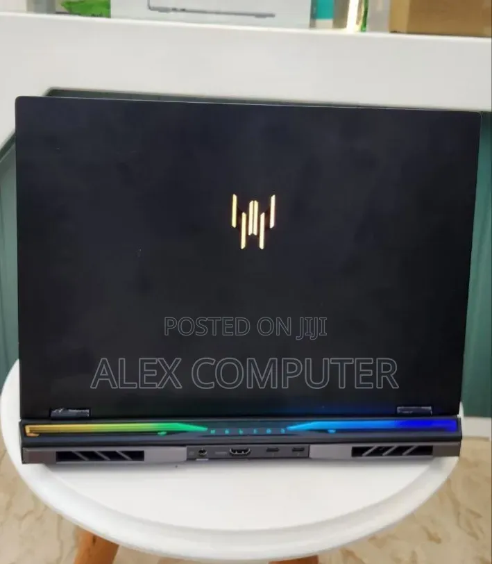 New Laptop Acer Predator Helios Neo 16 32GB Intel Core i9 SSD 1T