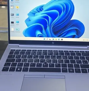 New Laptop HP EliteBook 840 16GB Intel Core i5 SSD 512GB