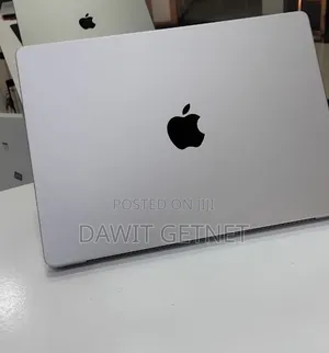 New Laptop Apple MacBook Pro 2024 M4 16GB Apple M4 SSD 512GB