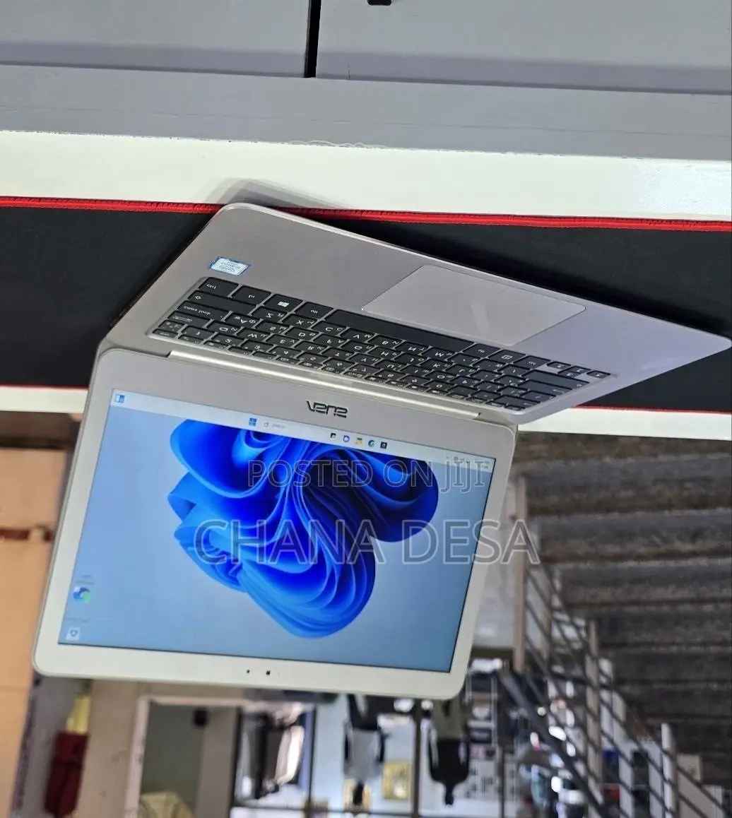New Laptop Asus 8GB Intel Core i5 SSD 256GB