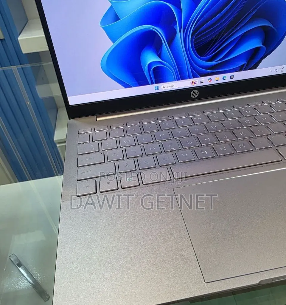 New Laptop HP Pavilion 15 16GB Intel Core i7 SSD 1T