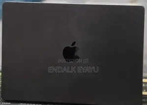 New Laptop Apple MacBook Pro 2024 M4 16GB Apple M4 Pro SSD 512GB