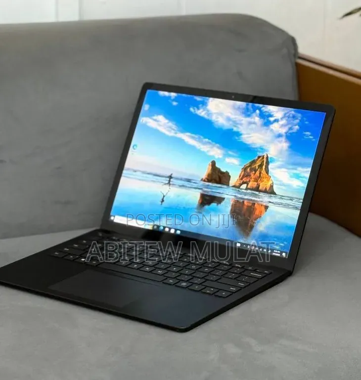 New Laptop Microsoft Surface Laptop 4 16GB Intel Core i7 SSD 512GB