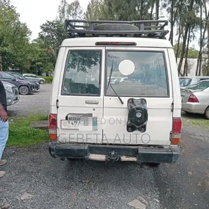 Toyota Land Cruiser 2003