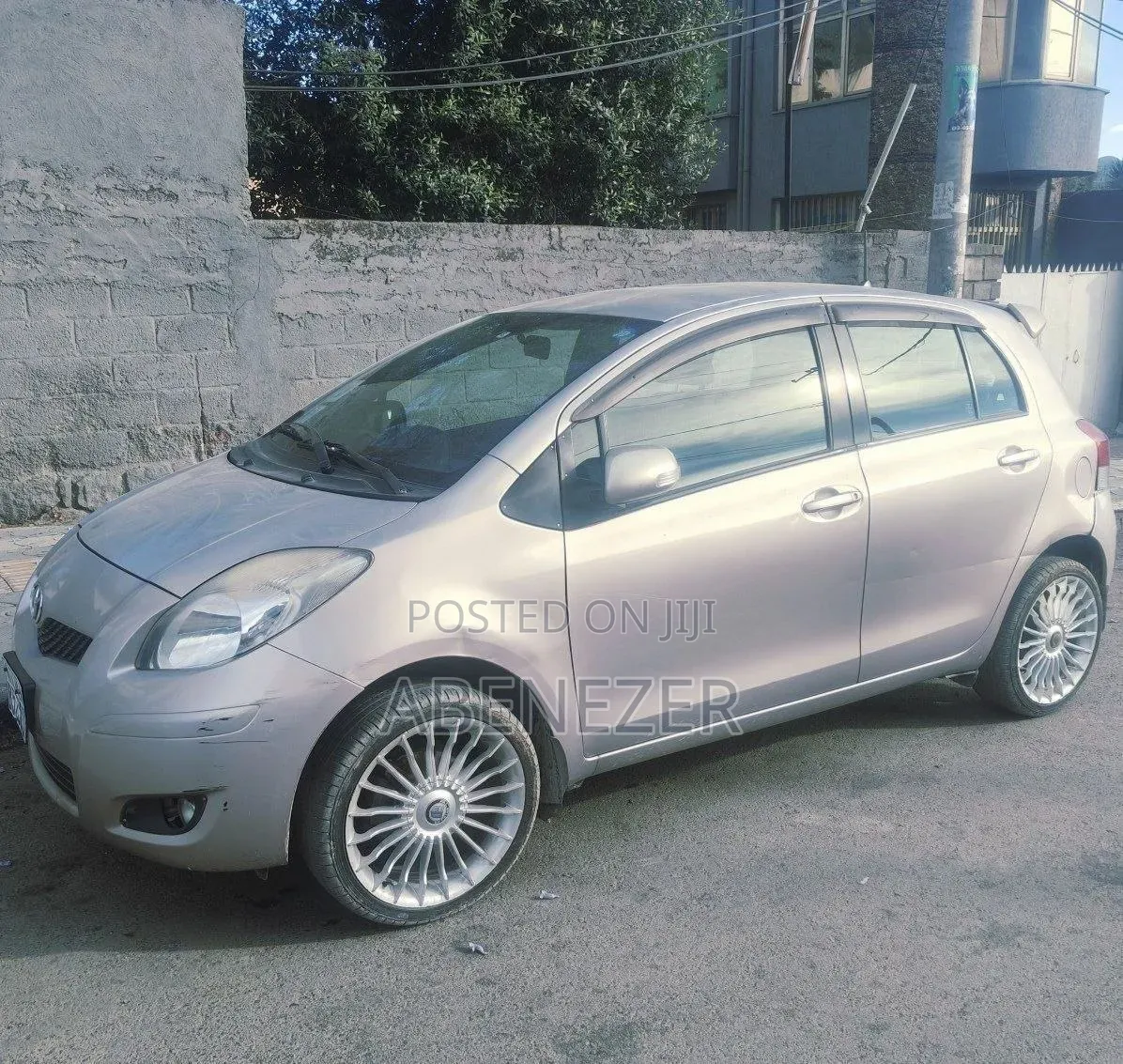 Toyota Yaris 2005 Gray