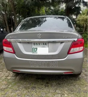 Suzuki Dzire 2022 Silver