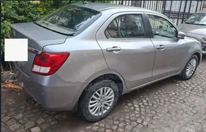 Suzuki Dzire 2022 Silver
