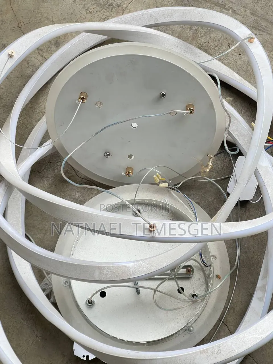 Light (LED)
