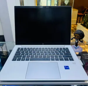 New Laptop HP EliteBook 840 G10 16GB Intel Core i7 SSD 512GB