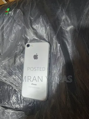 Apple iPhone 7 32 GB White