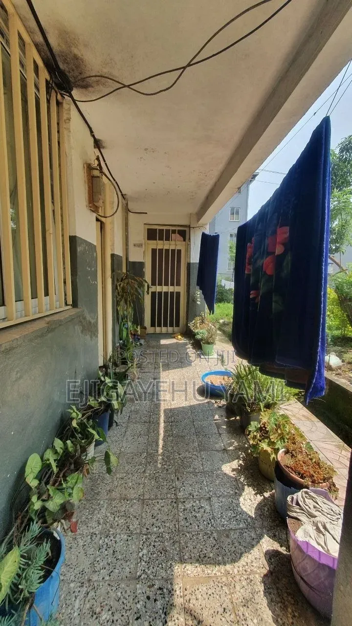 Furnished 2bdrm Condo in Condominium, Bole for sale