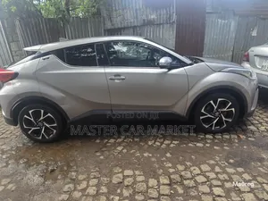 Toyota C-HR 2020 Silver