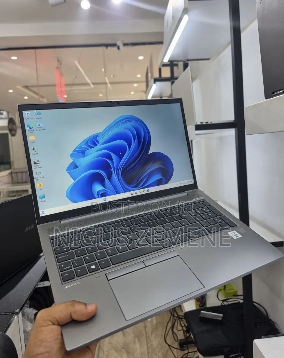 New Laptop HP ZBook 14 16GB Intel Core i7 SSD 512GB